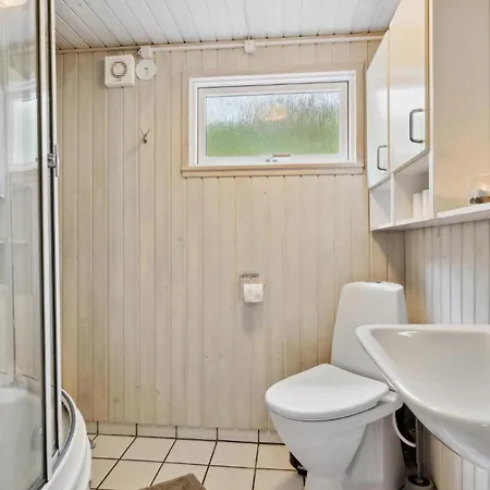 Casa vacanze 4 Bedroom Lovely In